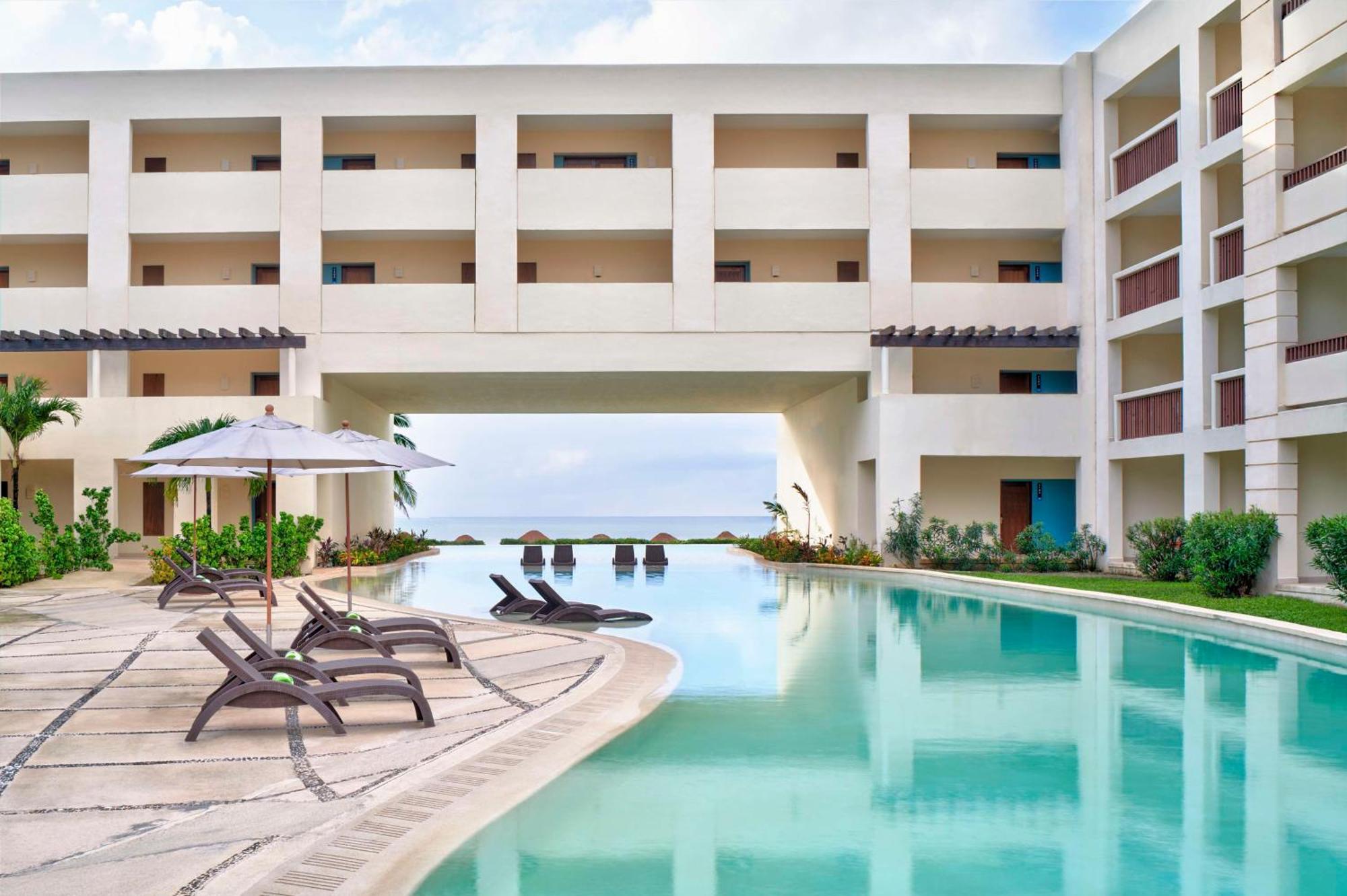 Hyatt Ziva Riviera Cancun All-Inclusive (Adults Only) بويرتو موريلوس المظهر الخارجي الصورة